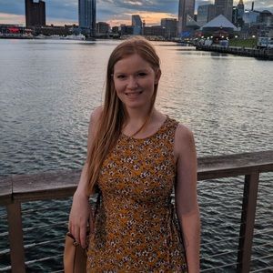 Meet your Posher, Anna